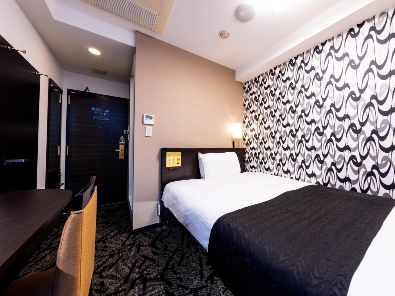 Apa Hotel Kodemmacho Ekimae Токіо Екстер'єр фото