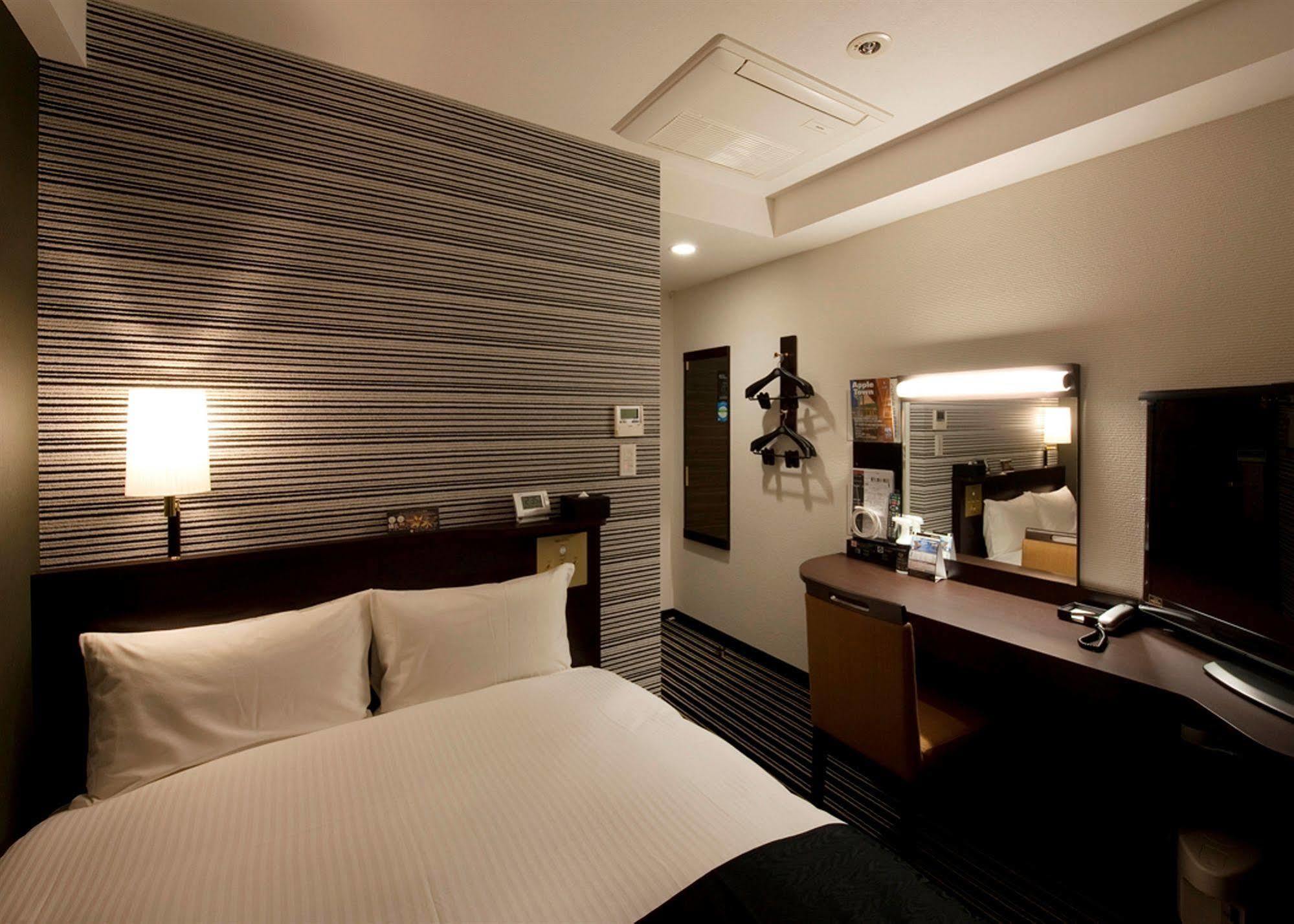 Apa Hotel Kodemmacho Ekimae Токіо Екстер'єр фото
